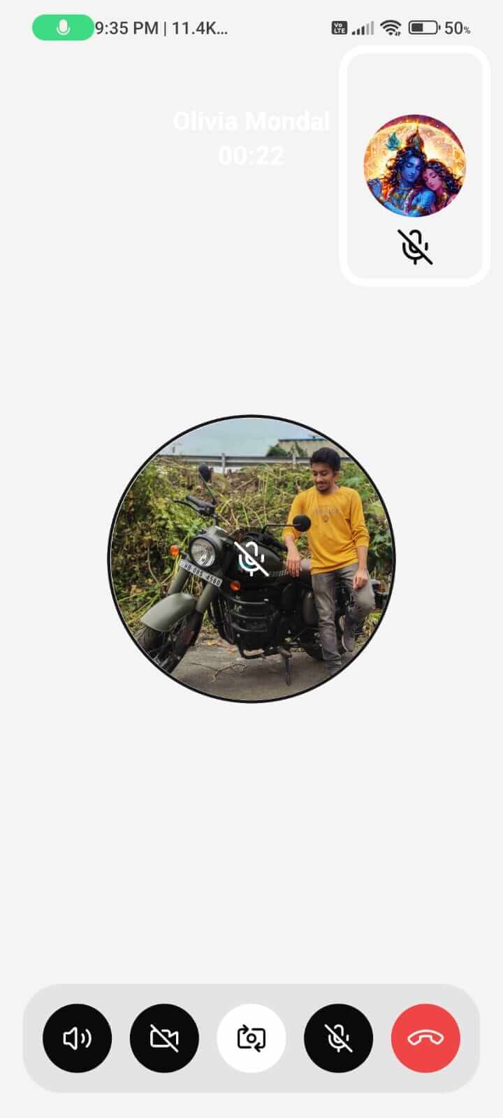 Video/Voice Calling interface